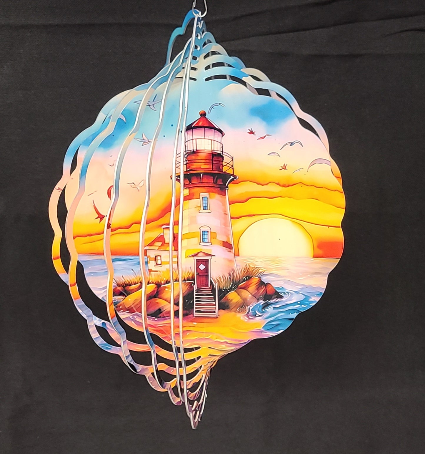 10" Windspinner Lighthouse scene